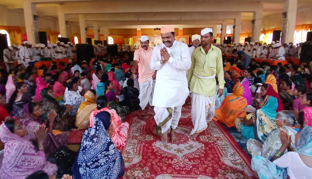 अयोध्या में गूंजी वारकरी भक्ति, राणा महाराज वासकर ने पीएम मोदी से की वैश्विक पहचान दिलाने की अपील