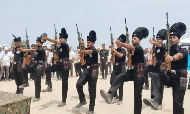 उन्नाव: सेना के सूबेदार को अंतिम विदाई