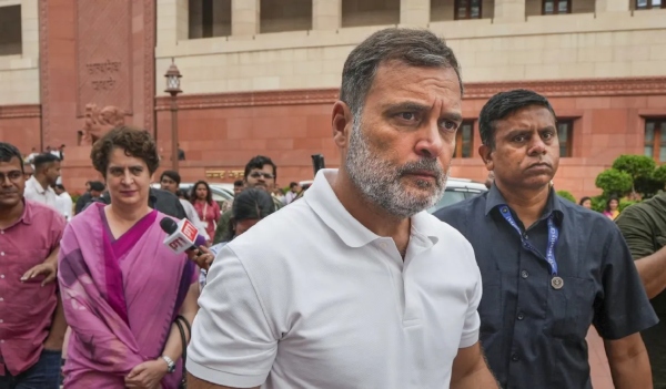 Rahul Gandhi, Congress, Political News, Delhi Police, Delhi News, Viral Video, Parliament Protest, India News, Breaking News, Hindi News