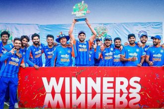 Team India celebrates 3-0 T20 series win vs Zimbabwe - भारत जिम्बाब्वे टी20 सीरीज जीत