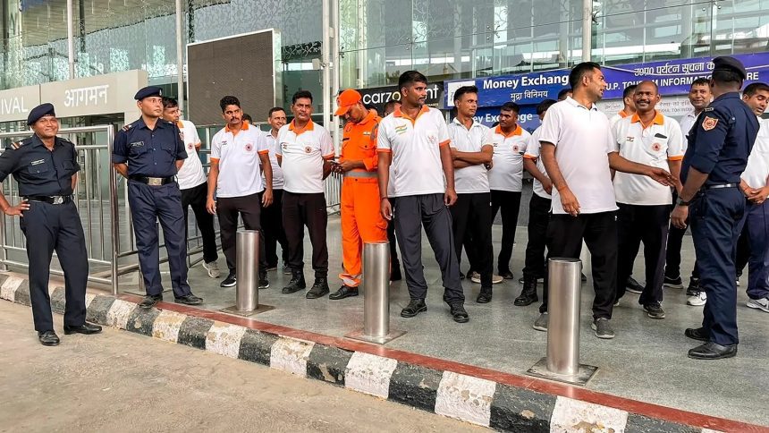 Lucknow Airport Bomb Threat Fake Call, Chaudhary Charan Singh Airport Hoax Call, Shyam Sundar Kanpur Arrest Lucknow News, Airport, Sarojini Nagar Police Station Case, लखनऊ एयरपोर्ट बम अफवाह