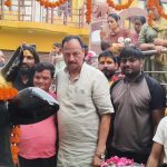 अलीगंज में 5 फुट के शिवलिंग के साथ निकली यात्रा, गूंजे हर-हर महादेव