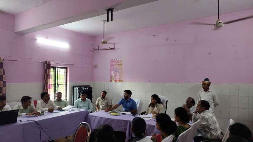 श्रावस्ती स्वास्थ्य विभाग समीक्षा बैठक