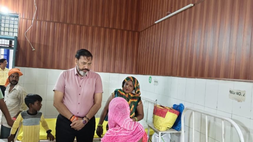 CHC Suratganj Inspection, Barabanki News, CMO Ranjan Gautam, UP Health Department, Hospital Inspection, Government Hospital News, Health Services UP, Barabanki Latest News