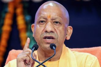 सीएम योगी आदित्यनाथ प्रेस कॉन्फ्रेंस Lucknow News Today CM Yogi Adityanath News विधान भवन पत्रकार वार्ता UP News Latest उत्तर प्रदेश मुख्यमंत्री खबर Yogi Adityanath Media Interaction UP Government News Lucknow Breaking News Uttar Pradesh Latest News
