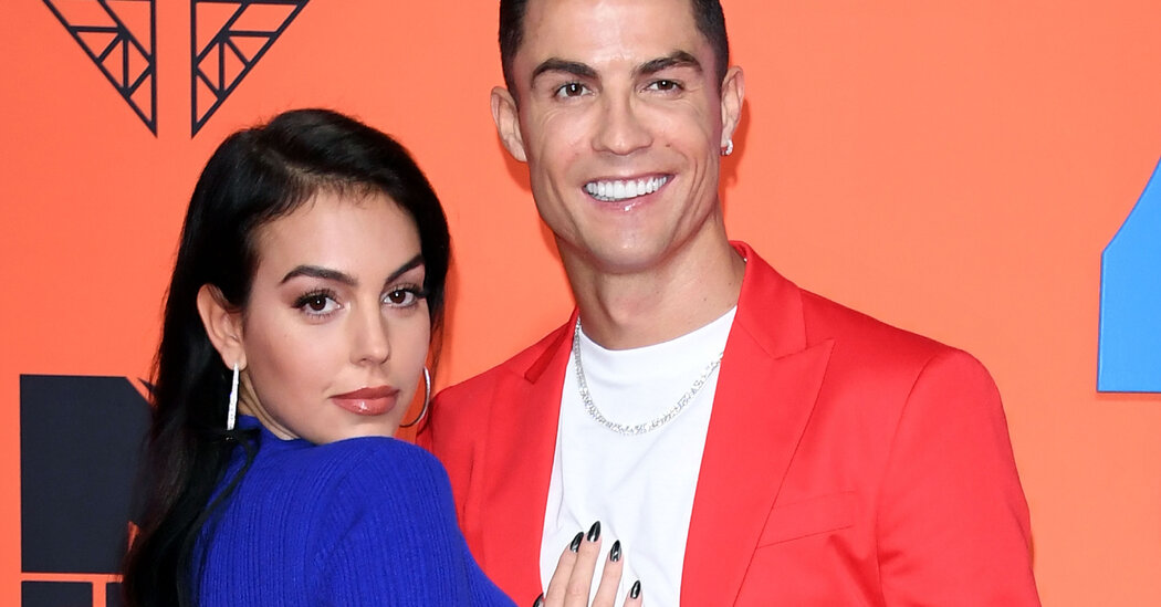 Georgina Rodriguez Net Worth: रोनाल्डो की पत्नी जॉर्जीना कितनी अमीर हैं? मॉडलिंग से बिजनेस तक ऐसे कमाती हैं करोड़ों