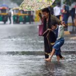 Weather Alert Today: यूपी-उत्तराखंड में भारी बारिश का Orange Alert, बिहार-झारखंड में आंधी का खतरा