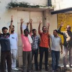 एटा: 31 दिन काम, 26 दिन का वेतन; बिजली कर्मचारियों ने किया कार्य बहिष्कार