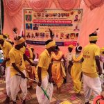 Sonbhadra News: तेलगुड़वा में विश्व आदिवासी दिवस पर कार्यक्रम, बच्चों ने दी सांस्कृतिक प्रस्तुति