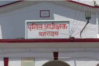 बहराइच: चेक पोस्ट का गेट तोड़कर नेपाल भागा ऑल्टो चालक