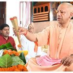 सीएम योगी गोरखनाथ मंदिर रुद्राभिषेक