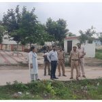 Etah News: मंडलीय वन आयुक्त ने किया वृक्षारोपण का निरीक्षण