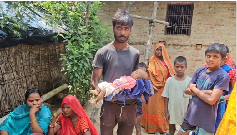 Shravasti News: टीका लगने के 24 घंटे बाद मासूम की मौत, परिजनों ने उठाए गंभीर सवाल