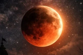 Chandra Grahan 2026: आज लगेगा साल का आखिरी चंद्र ग्रहण, जानें समय, मंत्र और आसान उपाय