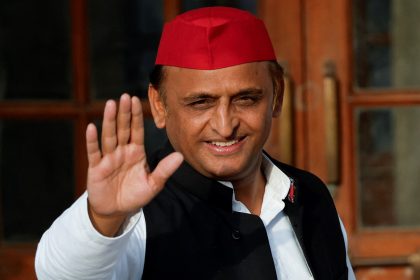 सपा मुख्यालय में दोपहर 1 बजे होगी प्रेस कॉन्फ्रेंस
