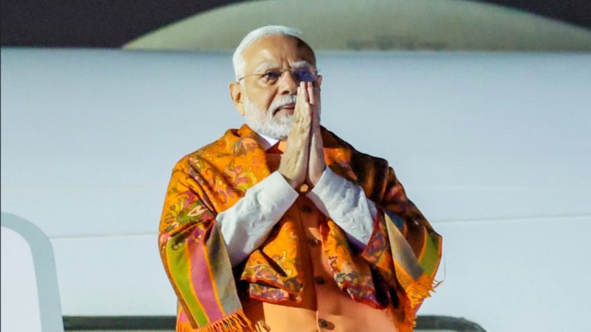Varanasi News, Kashi News, Nagar Nigam Varanasi, Cleanliness Campaign, PM Modi Birthday, Uttar Pradesh News, Swachh Bharat Abhiyan