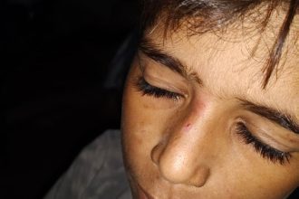 Etah News: 11 साल के बच्चे से मारपीट, कब्रिस्तान तक घसीटा; दो आरोपियों पर केस
