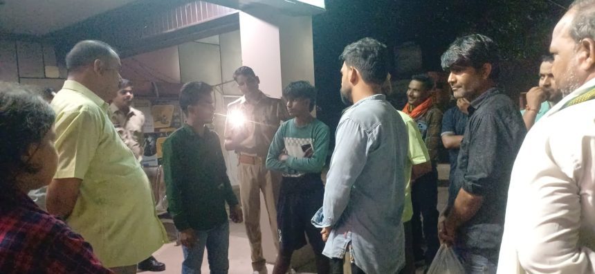 मथुरा न्यूज, राया न्यूज, यूपी पुलिस, यूपी 112, पत्रकार मामला, पुलिस शिकायत, उत्तर प्रदेश समाचार, ब्रेकिंग न्यूज, Local News