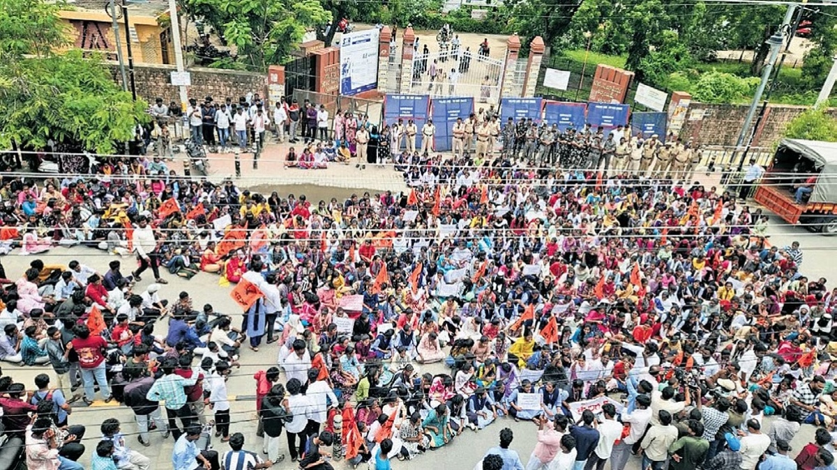 Telangana Polytechnic Students Protest: GO 97 वापस लेने की मांग, विधानसभा घेराव की चेतावनी