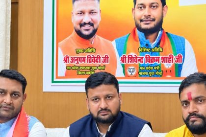 मोदी के सार्वजनिक जीवन के 25 साल पूरे, वडनगर से वाराणसी तक निकलेगी बाइक यात्रा