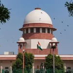 सुप्रीम कोर्ट का निर्देश: थानों में खड़े जब्त वाहनों को समय रहते मालिकों को सौंपें