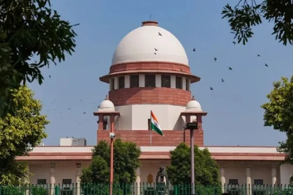 सुप्रीम कोर्ट का निर्देश: थानों में खड़े जब्त वाहनों को समय रहते मालिकों को सौंपें