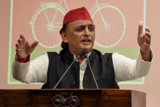 अखिलेश यादव का बुलंदशहर दौरा रद्द, सपा ने प्रशासन पर लगाया परमिशन न देने का आरोप