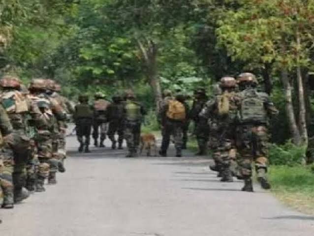 अरुणाचल प्रदेश के चांगलांग में भारत-म्यांमार सीमा के पास असम राइफल्स के जवानों पर संदिग्ध उग्रवादी हमला।