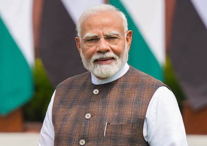 PM मोदी ने शिक्षक से पूछा- अच्छा वक्ता कैसे बनूं? मिला आत्मविश्वास और अभ्यास का मंत्र