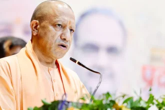 सीएम योगी ने गिनाया गुजरात का विकास मॉडल, बोले- पीएम मोदी ने बदल दी राज्य की तस्वीर