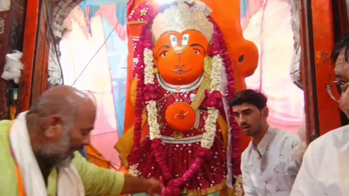खड़े हनुमान मंदिर उज्जैन